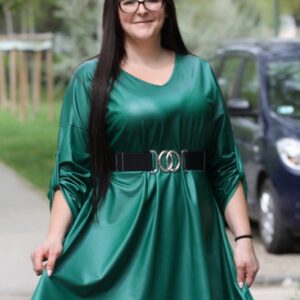 Plus size bőrhatású zöld ruha, felgombolható ujjal